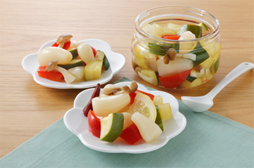 はちみつらっきょうのカラフルピクルス